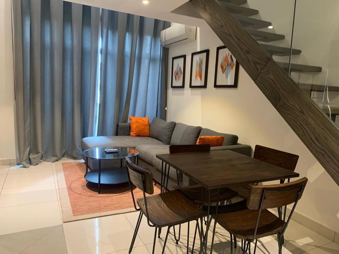 One Bedroom Apartment At A Embassy Gardens Cantonments Accra Exterior foto