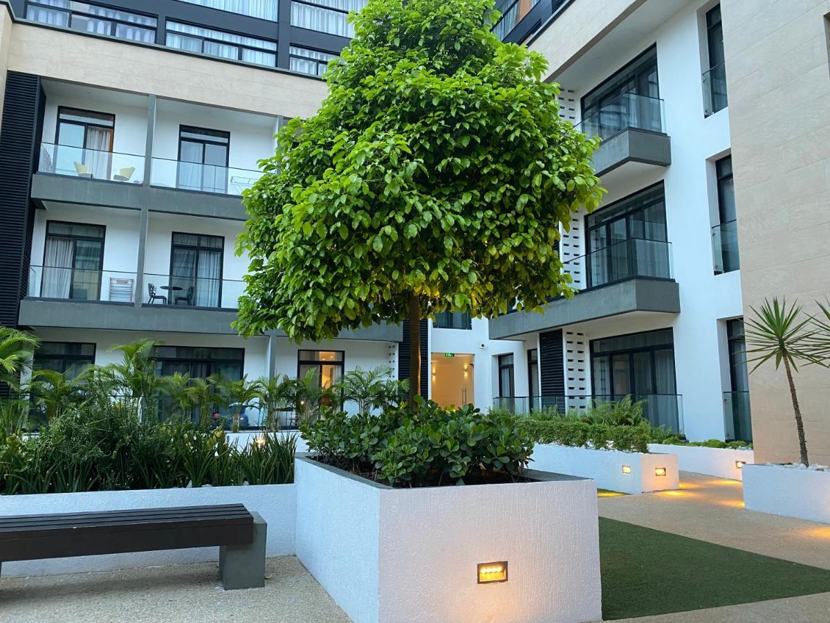 One Bedroom Apartment At A Embassy Gardens Cantonments Accra Exterior foto