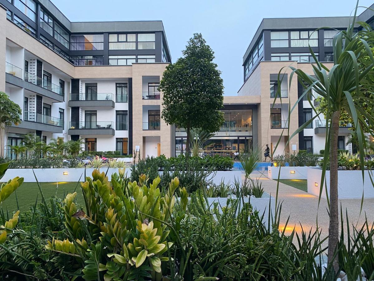 One Bedroom Apartment At A Embassy Gardens Cantonments Accra Exterior foto